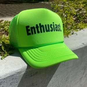 Enthusiast trucker hat